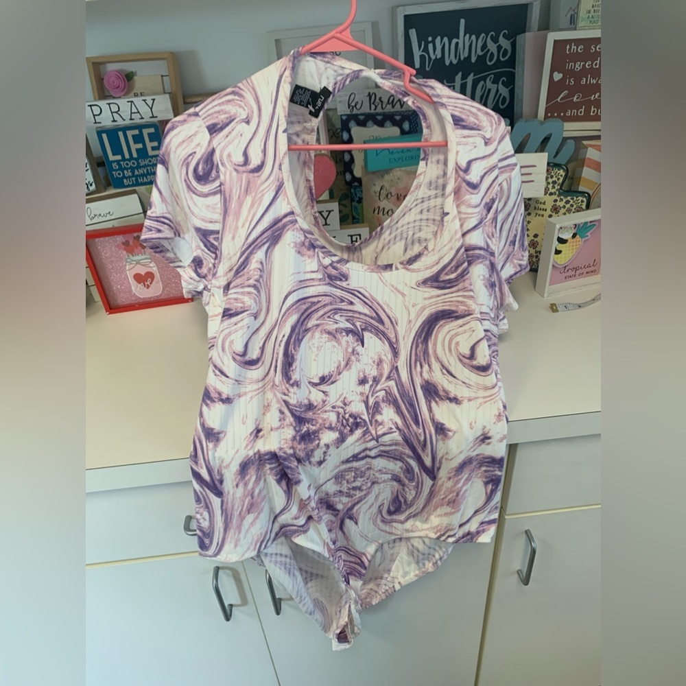 NWOT  Rue21 Bodysuit size 3X